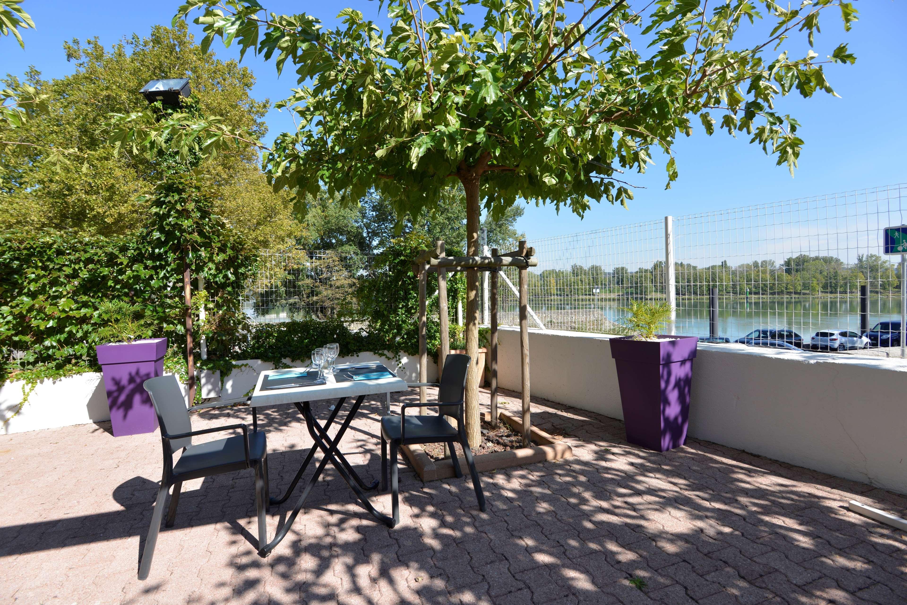 Kyriad Hotel Lyon Givors Ngoại thất bức ảnh